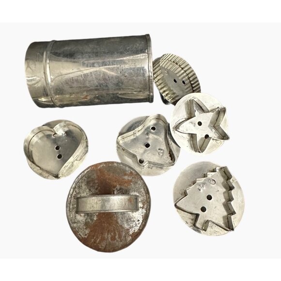 5 cookie cutters + Metal tin with lid For Baking & Decorating - Picture 2 of 7